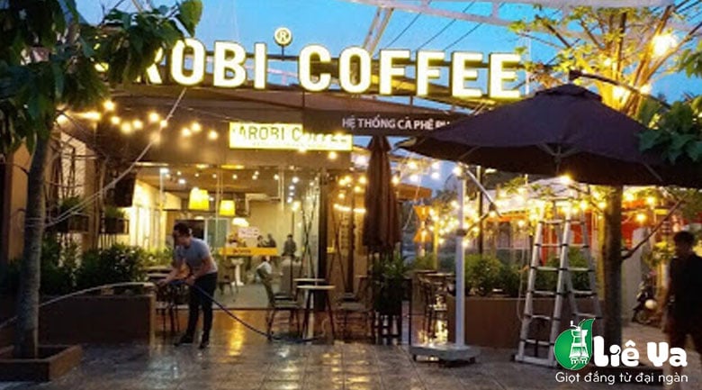 Cafe bóng đá đêm